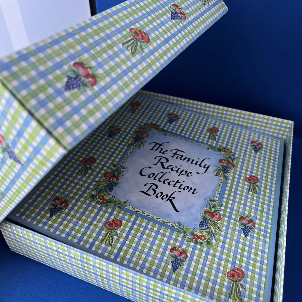 The Family Recipe Collection Book Binder With Tabs & Recipe Pages & Pockets 12